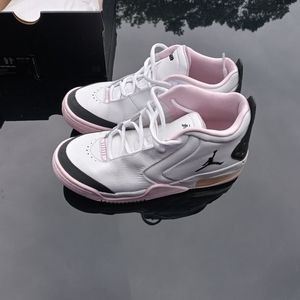 Selling pink and white Jordans size 6y